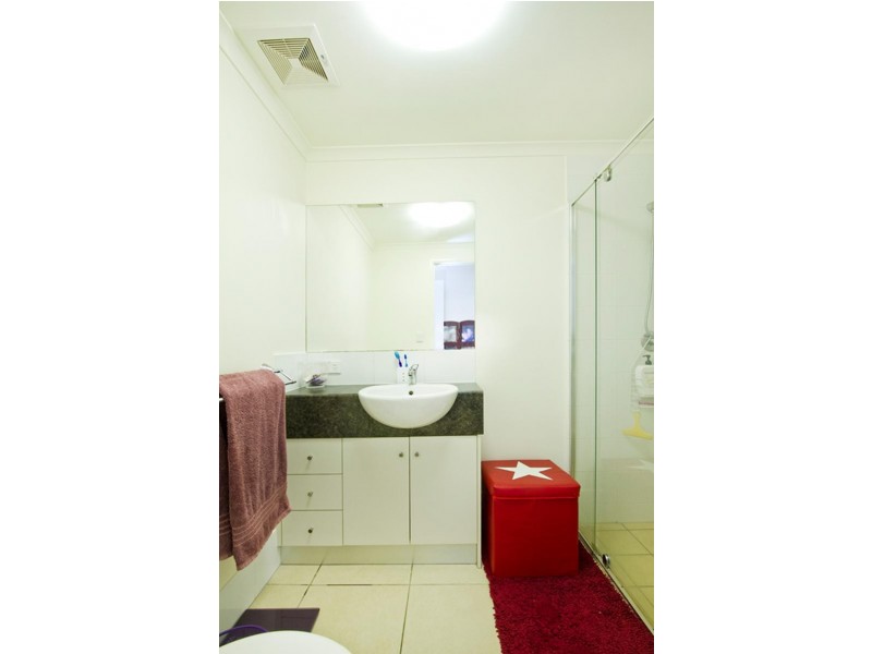40/1 Ernest St, Redlynch QLD 4870
