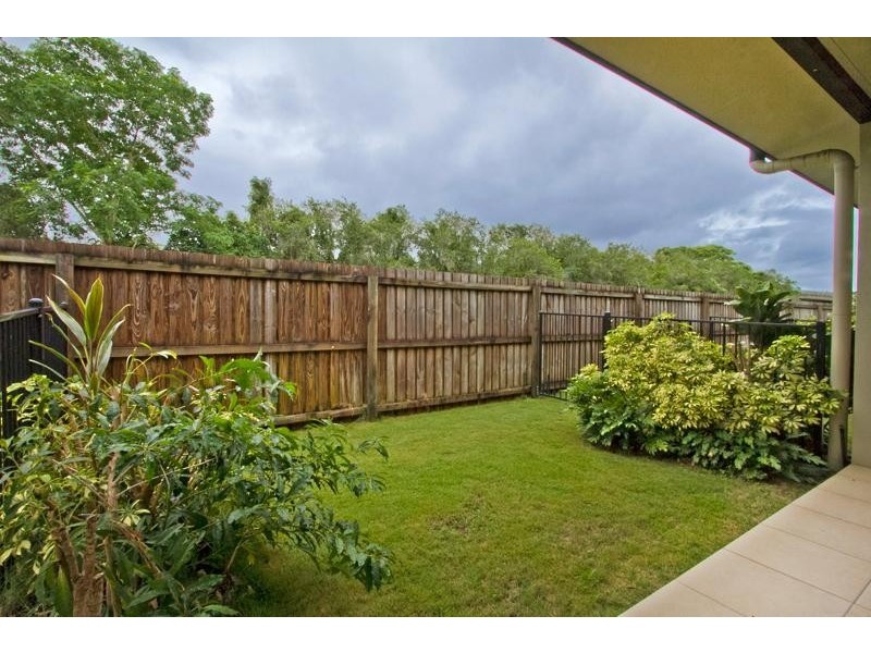 40/1 Ernest St, Redlynch QLD 4870