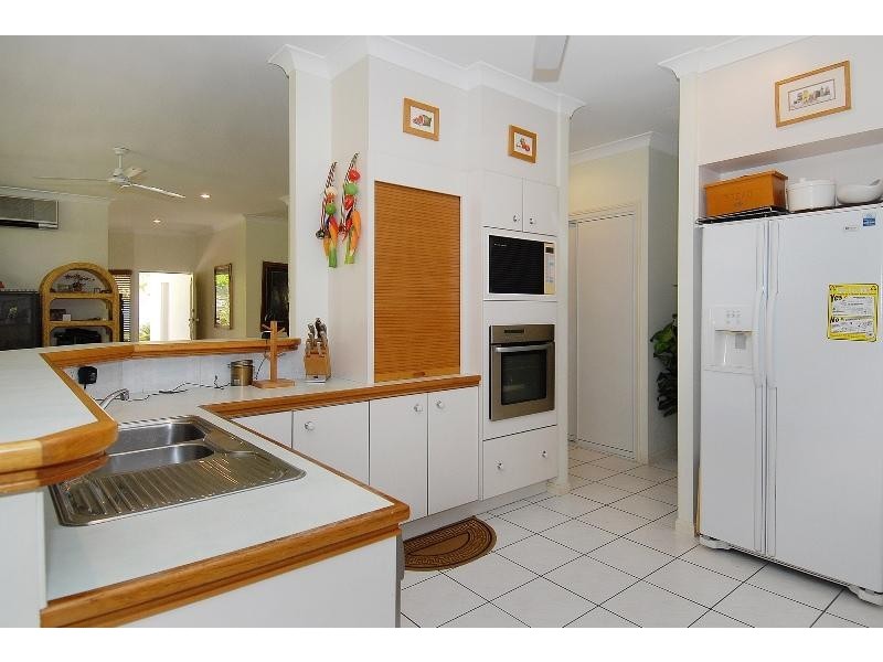 54 Bougainvillea Drive, Kewarra Beach QLD 4879