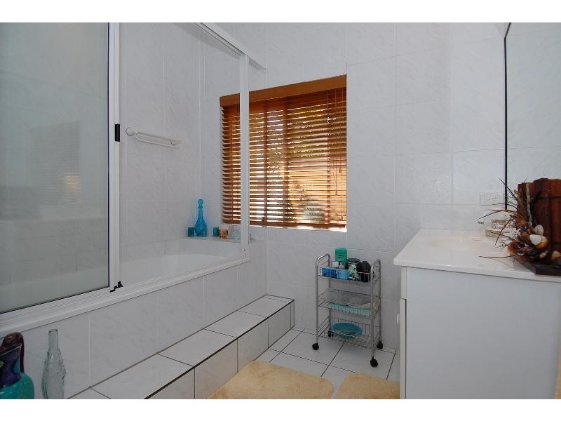 54 Bougainvillea Drive, Kewarra Beach QLD 4879