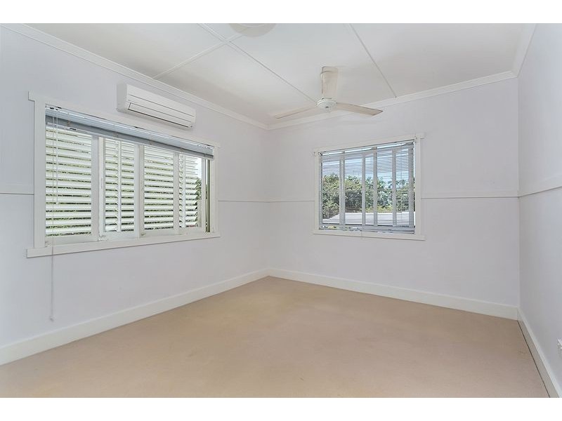 14 16 Maree Street, Freshwater QLD 4870