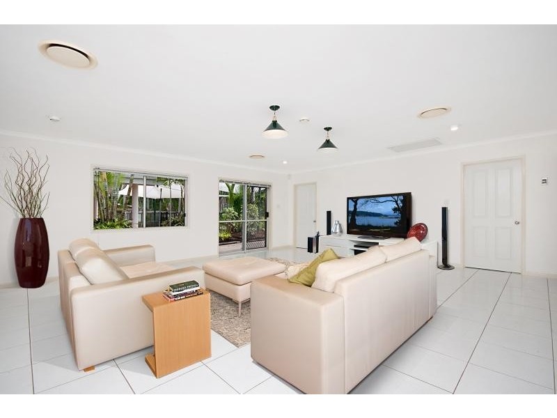 53 Kewarra Street, Kewarra Beach QLD 4879