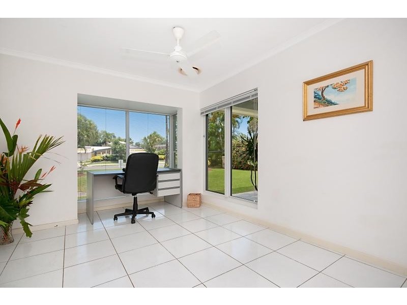 53 Kewarra Street, Kewarra Beach QLD 4879
