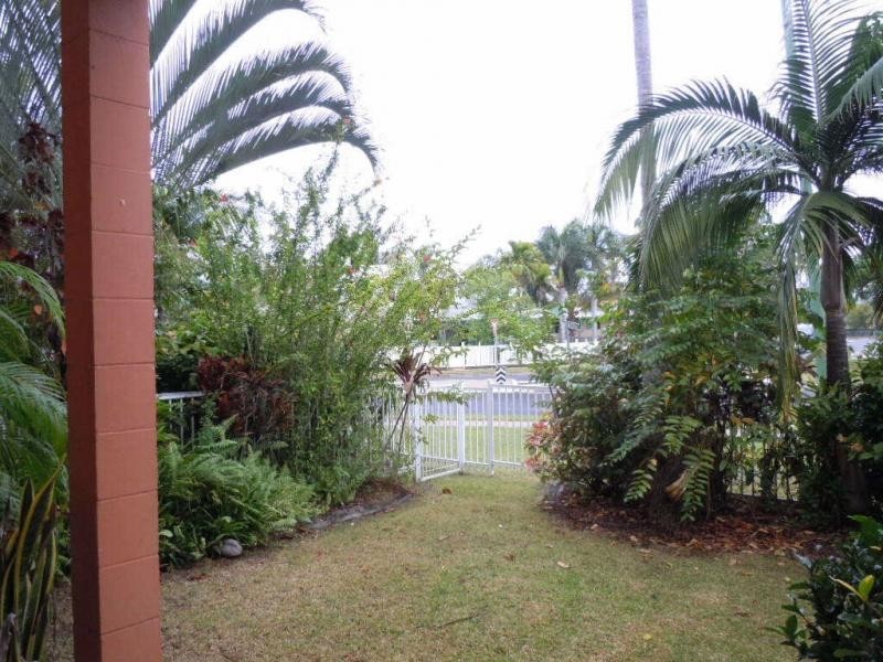 16/1 Quetta Close, Manoora QLD 4870