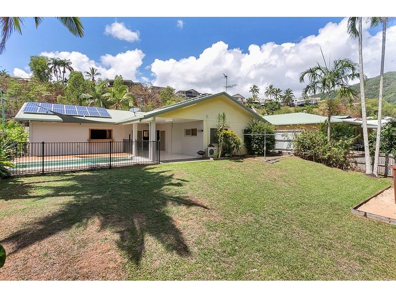 60 Callum Street, Mooroobool QLD 4870