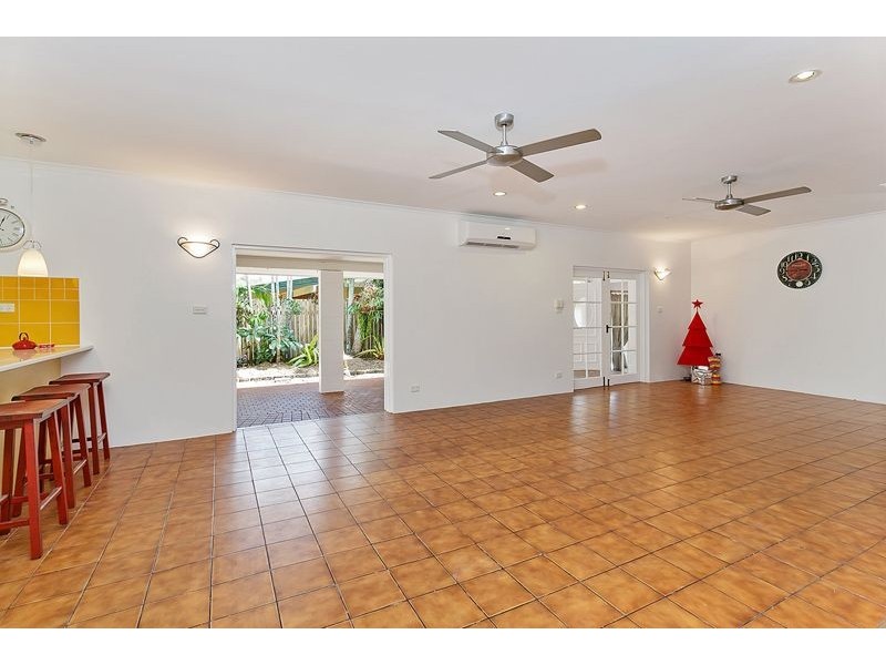 93 Sydney Street, Bayview Heights QLD 4868