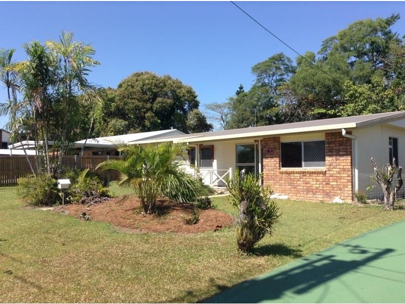 12 Maina Street, Earlville QLD 4870