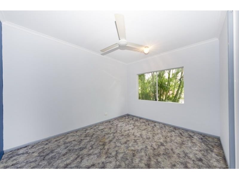 1 Wedelia Court, Mooroobool QLD 4870