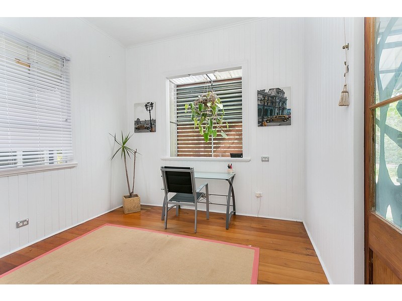 12 Cairns Street, Cairns North QLD 4870