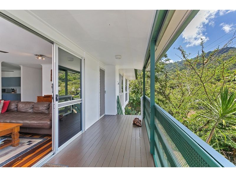 65 Mansfield St, Earlville QLD 4870