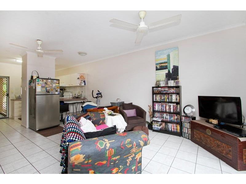 4/2 Grantala Street, Manoora QLD 4870