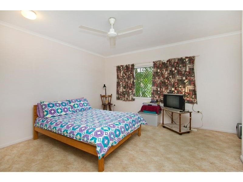 4/2 Grantala Street, Manoora QLD 4870