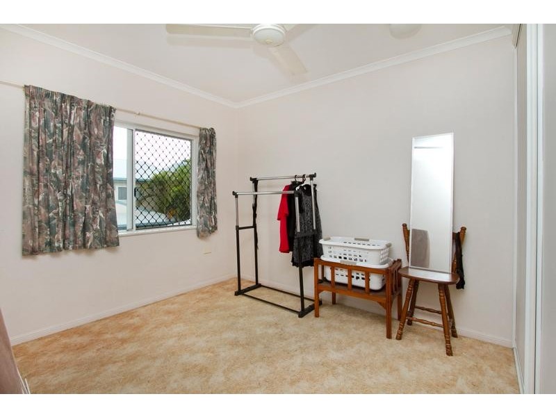 4/2 Grantala Street, Manoora QLD 4870