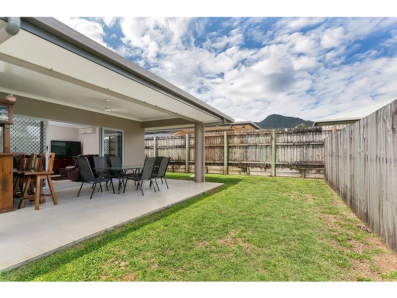 6 Aniston Street, White Rock QLD 4868