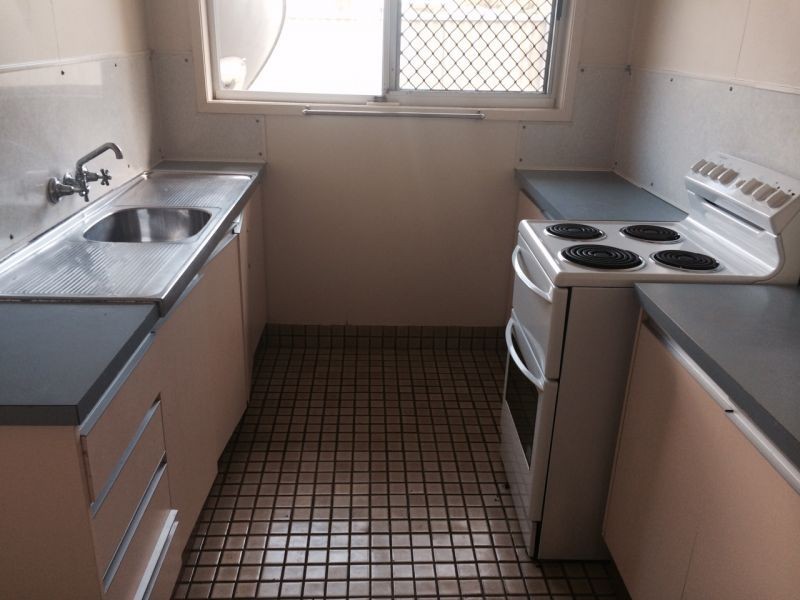 11 Hepburn Street, White Rock QLD 4868