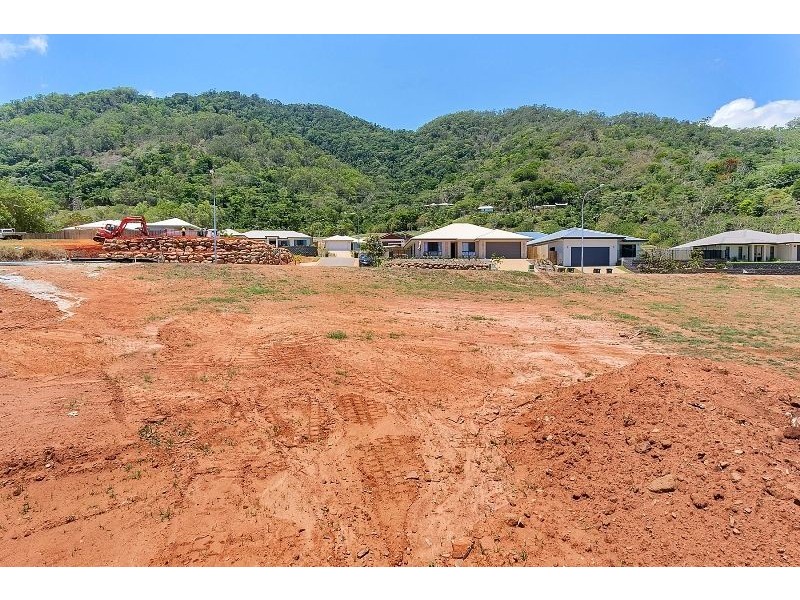 Lot 351 McFarlane Drive, Kanimbla QLD 4870