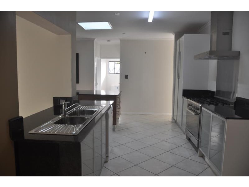 92 Hobson Drive, Brinsmead QLD 4870