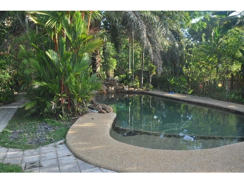 92 Hobson Drive, Brinsmead QLD 4870