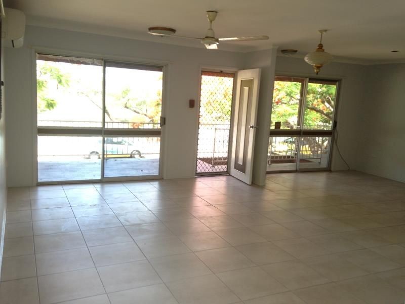 97 Tills Street, Westcourt QLD 4870