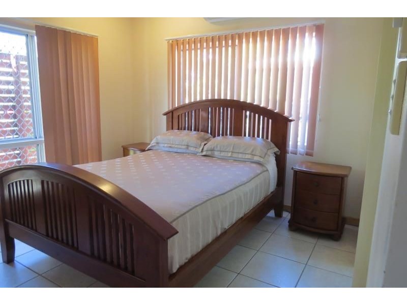 12 Castaways Close, Kewarra Beach QLD 4879
