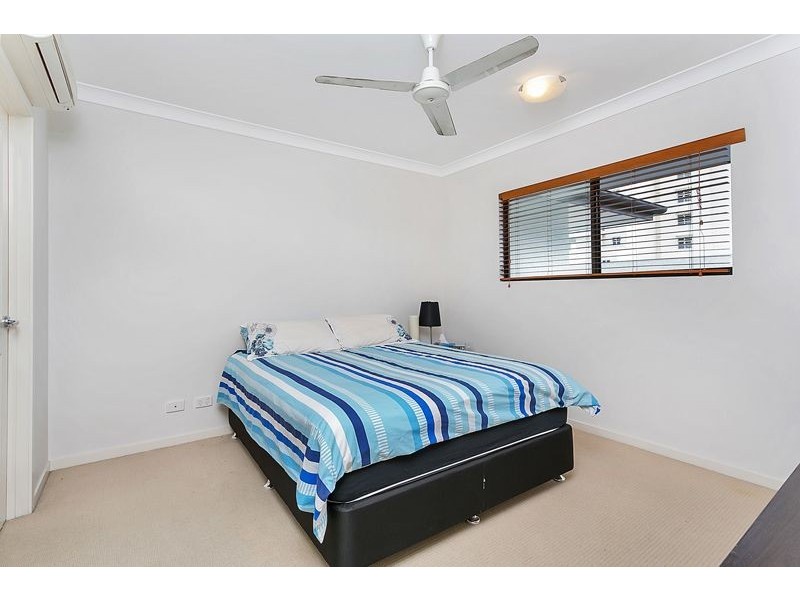14/77 Spence Street, Cairns City QLD 4870
