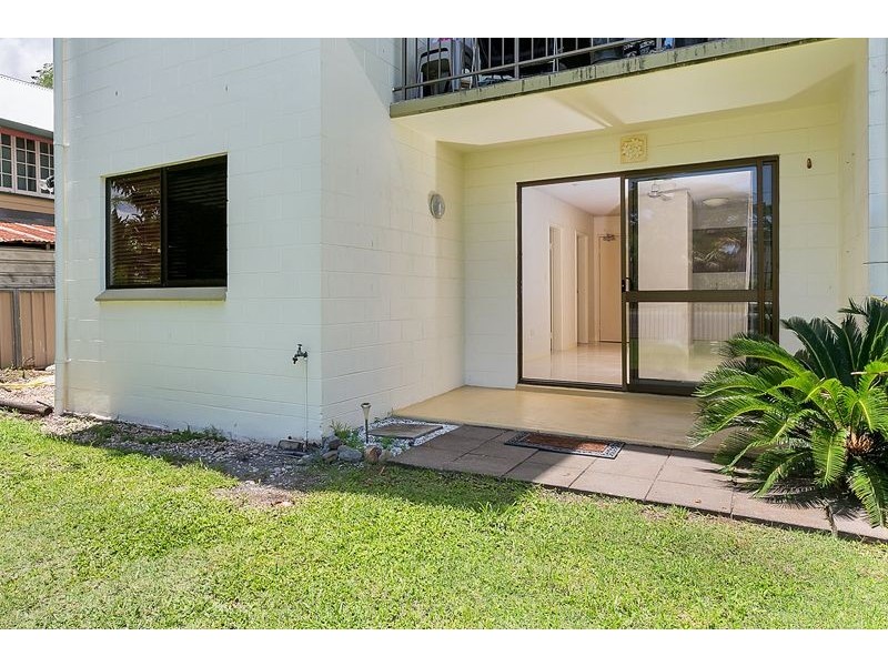 8/215 McLeod Street, Cairns North QLD 4870