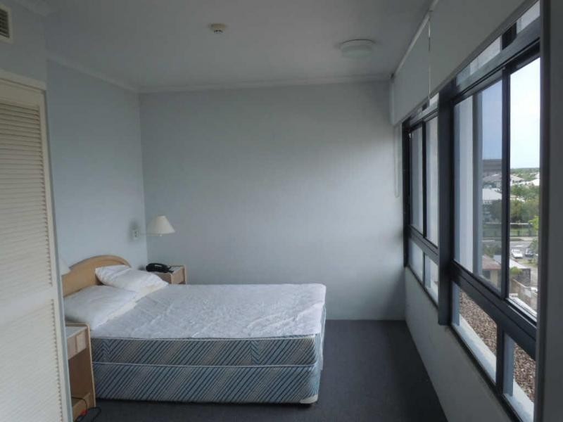 603/136 Sheridan Street “Sunshine Towers”, Cairns QLD 4870