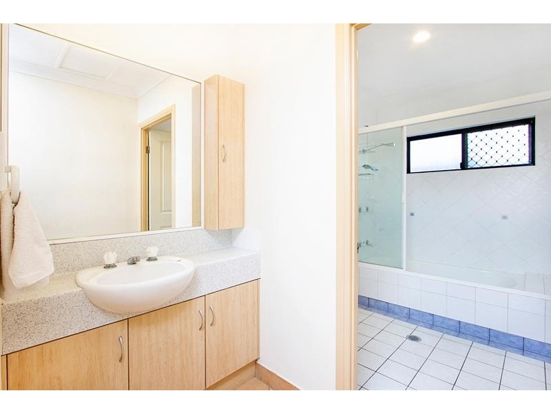 27 Cottesloe Drive, Kewarra Beach QLD 4879