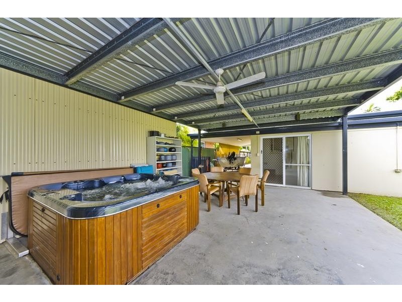 22 Balaclava Road, Earlville QLD 4870