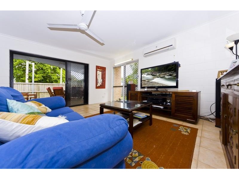 18 Gardenia Court, Mooroobool QLD 4870
