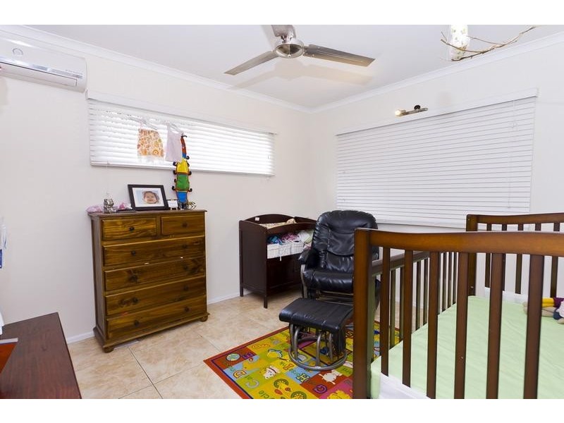 18 Gardenia Court, Mooroobool QLD 4870