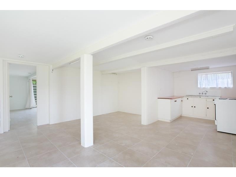 25 Headrick Street, Manunda QLD 4870