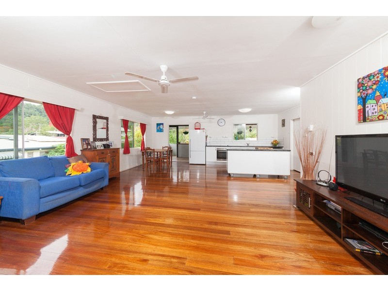 15 Irene Street, Earlville QLD 4870