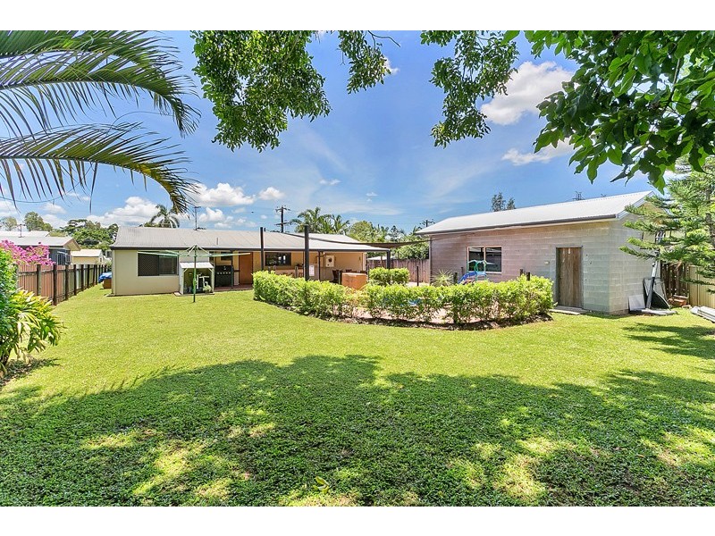 20 Goldwyn Close, White Rock QLD 4868