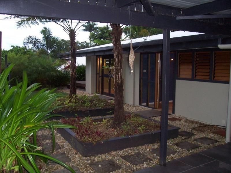 19 Granite Close, Brinsmead QLD 4870