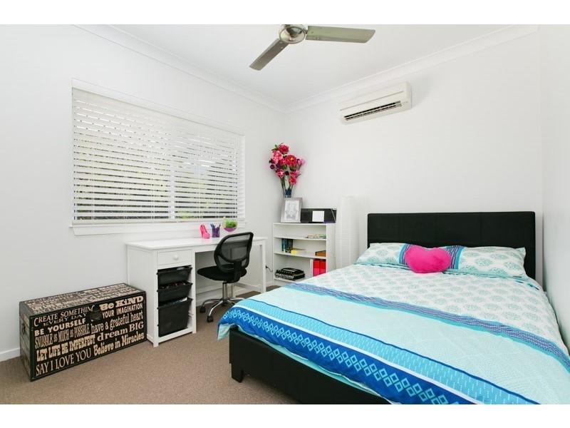 11 Charnley Avenue, Bentley Park QLD 4869