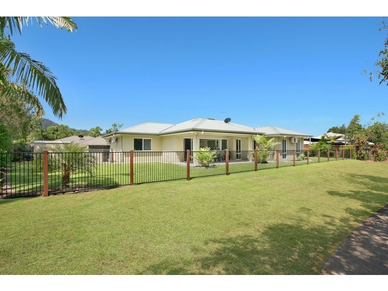 11 Charnley Avenue, Bentley Park QLD 4869
