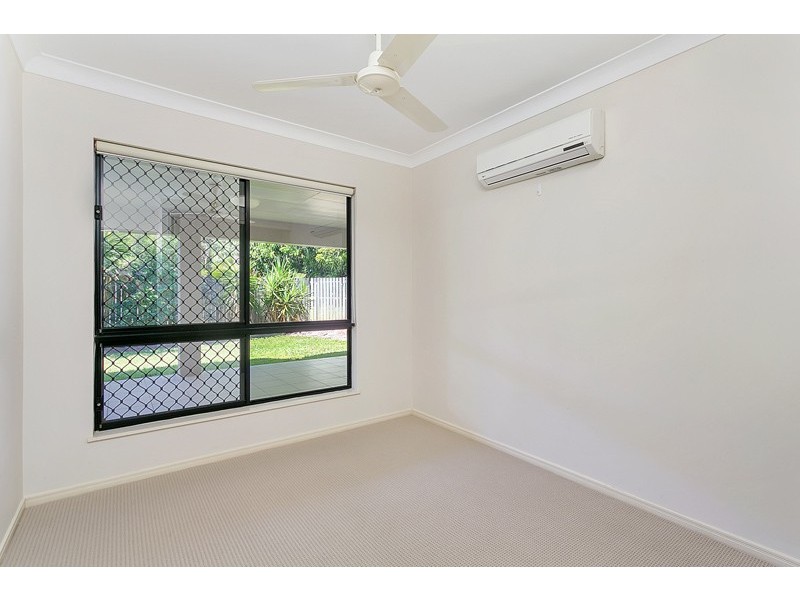 7 Starr Close, Bentley Park QLD 4869