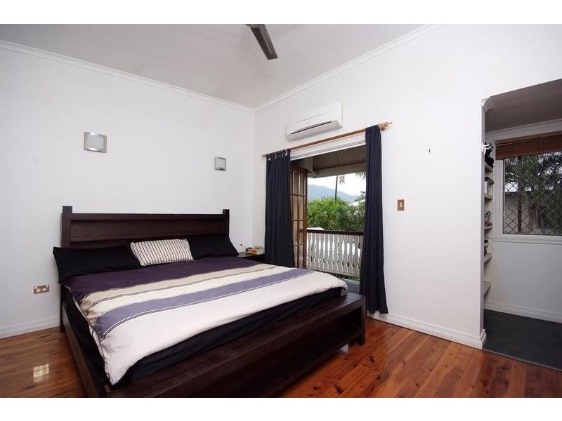 25/404 McCoombe Street, Mooroobool QLD 4870