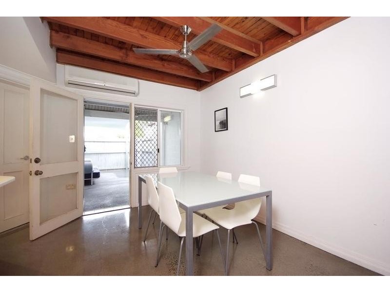 25/404 McCoombe Street, Mooroobool QLD 4870