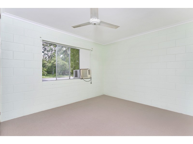 1/25 Armbrust Street, Manoora QLD 4870