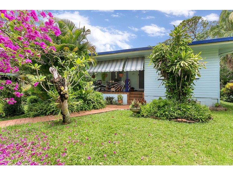 7 Crowley Close, Whitfield QLD 4870