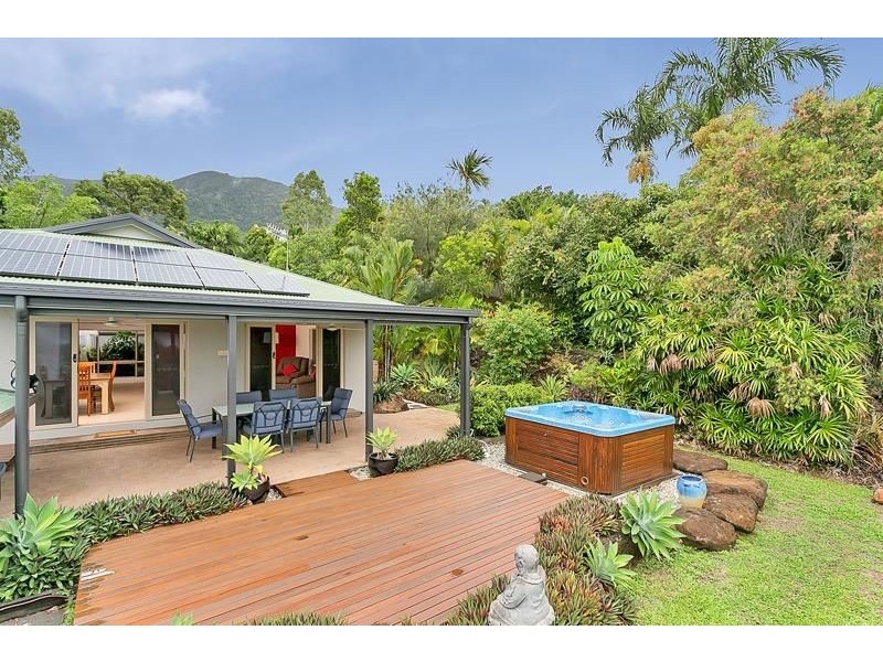 22 Eugenia Close, Redlynch QLD 4870