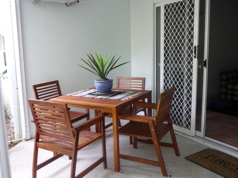 2/34 Springfield Crescent, Manoora QLD 4870