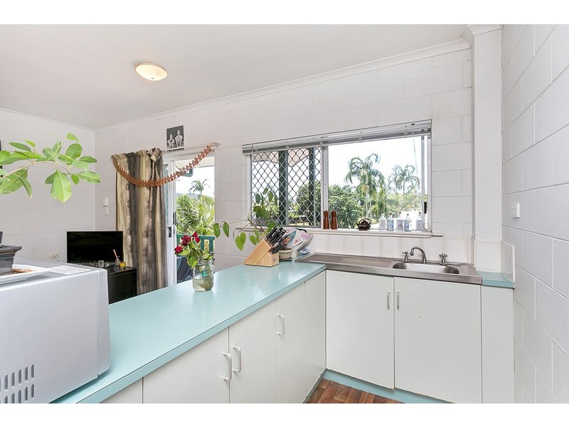 12/10 Springfield Crescent, Manoora QLD 4870