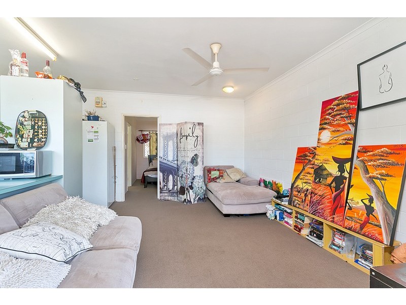 12/10 Springfield Crescent, Manoora QLD 4870