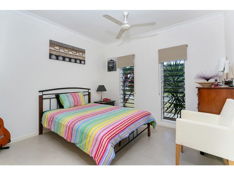 4 Lagoon Drive, Trinity Beach QLD 4879