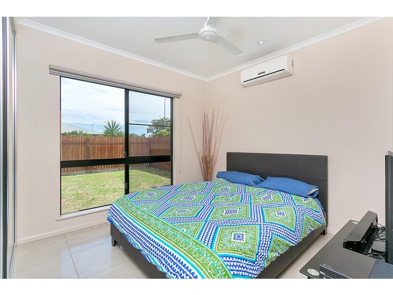 105 Irene Street, Mooroobool QLD 4870