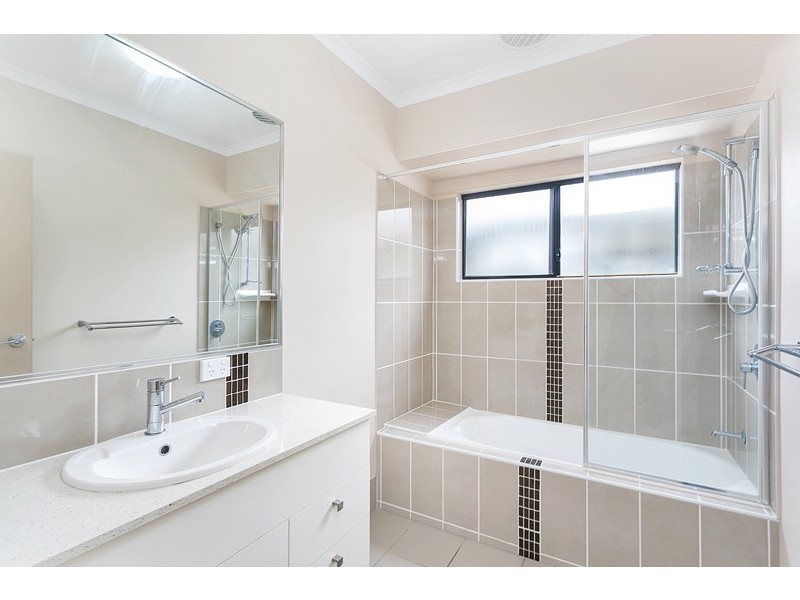 105 Irene Street, Mooroobool QLD 4870