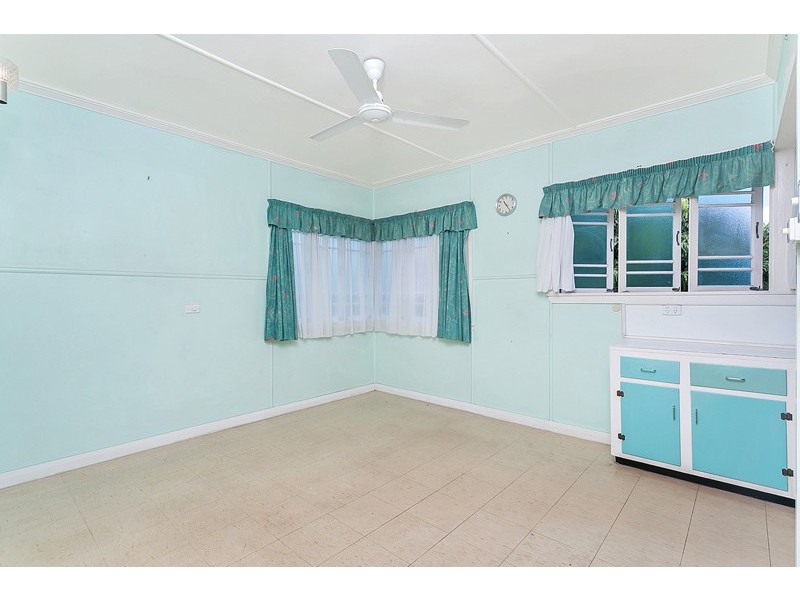 18 Cominos Place, Manunda QLD 4870